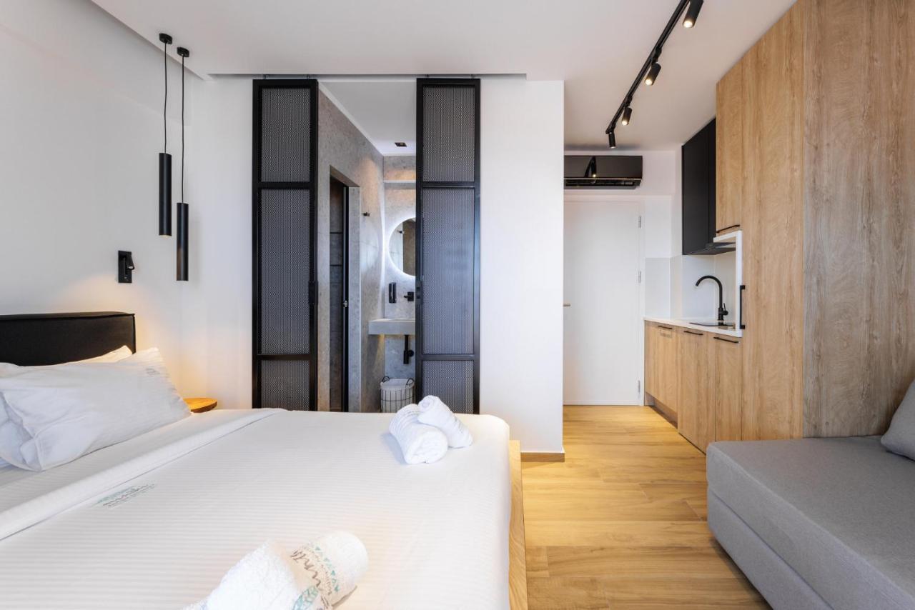 Kentro Luxury Suites Hanioti Exteriör bild