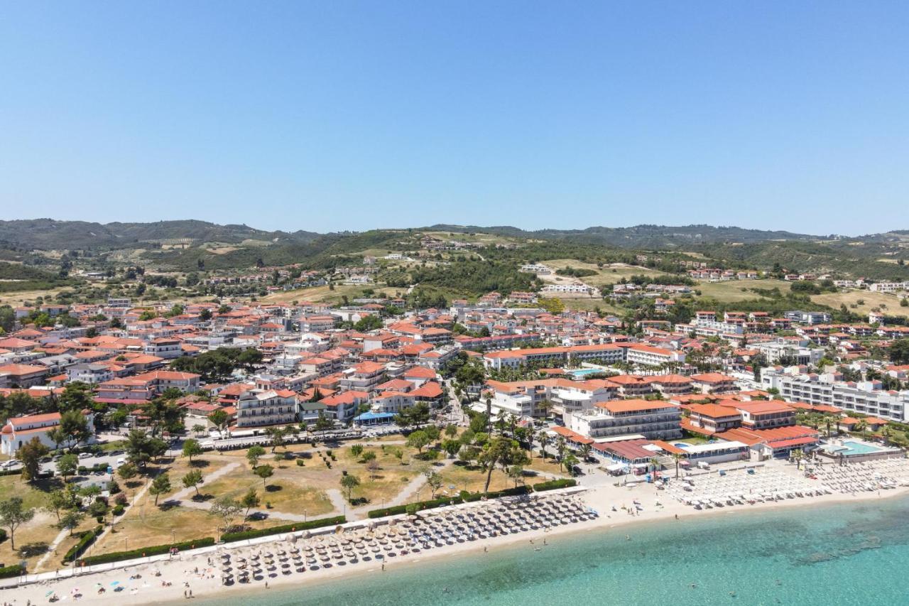 Kentro Luxury Suites Hanioti Exteriör bild