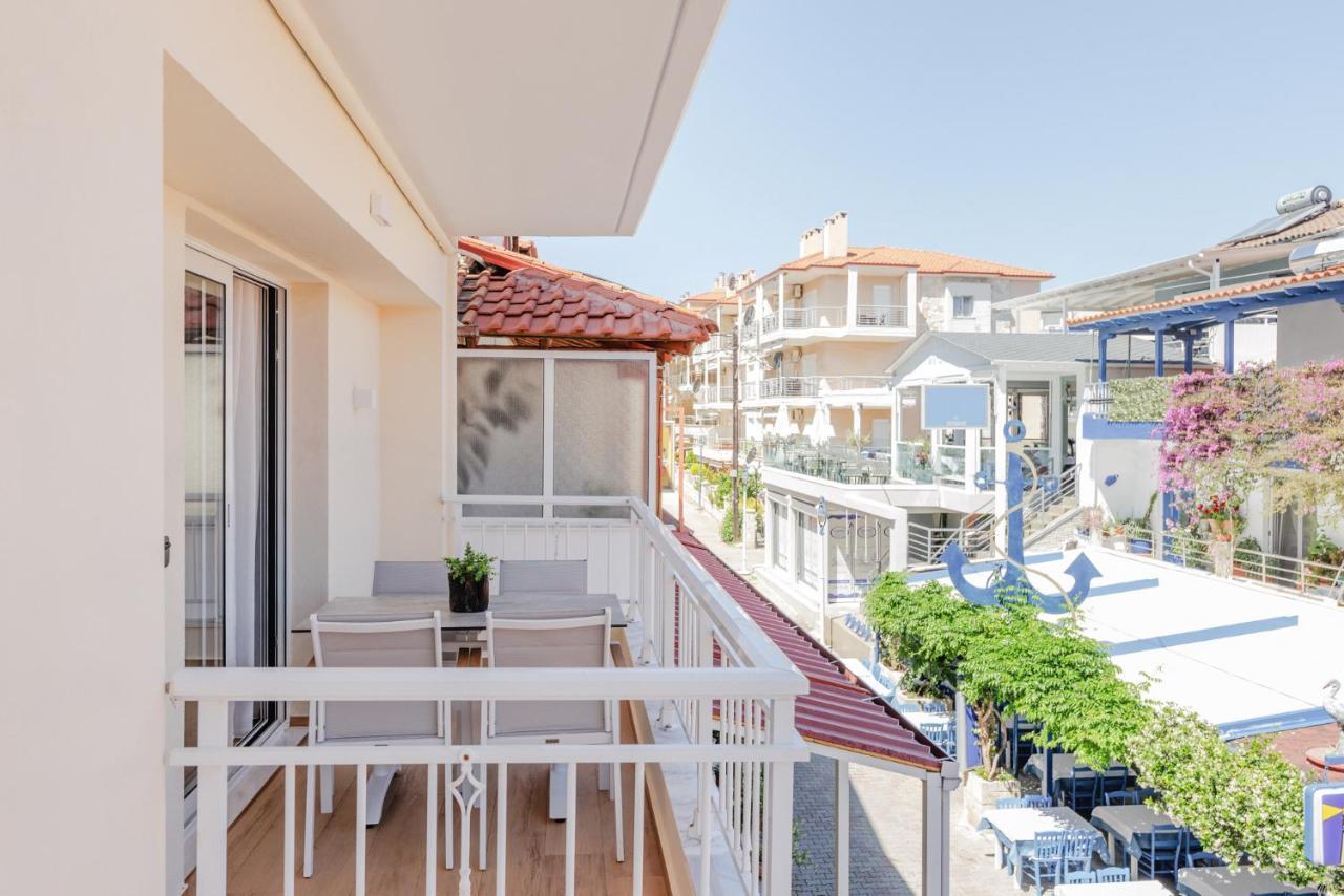 Kentro Luxury Suites Hanioti Exteriör bild