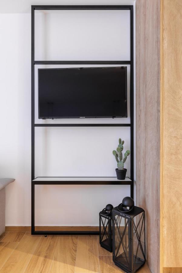 Kentro Luxury Suites Hanioti Exteriör bild