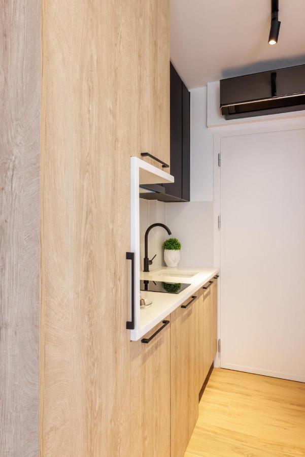 Kentro Luxury Suites Hanioti Exteriör bild