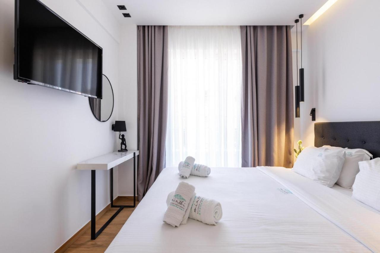 Kentro Luxury Suites Hanioti Exteriör bild